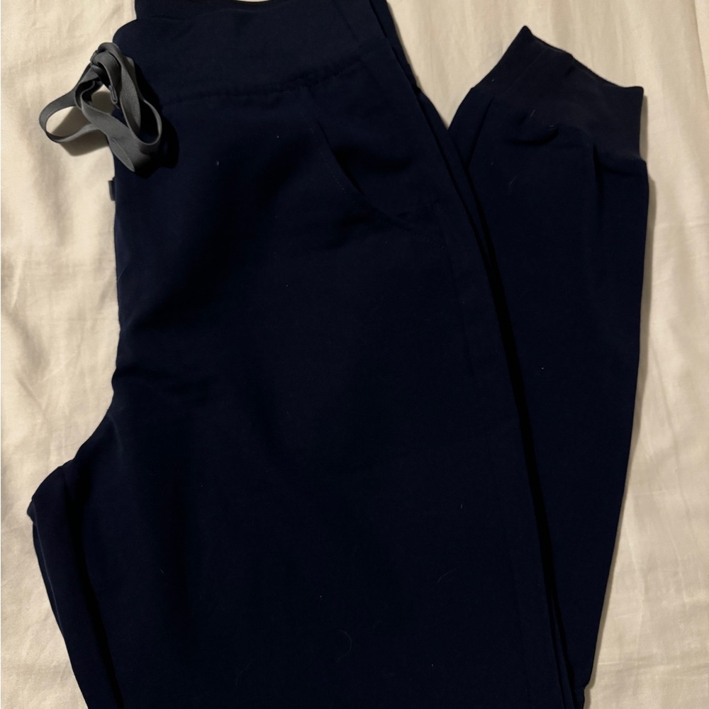 Figs Petite Zamora High Waisted Jogger Pants